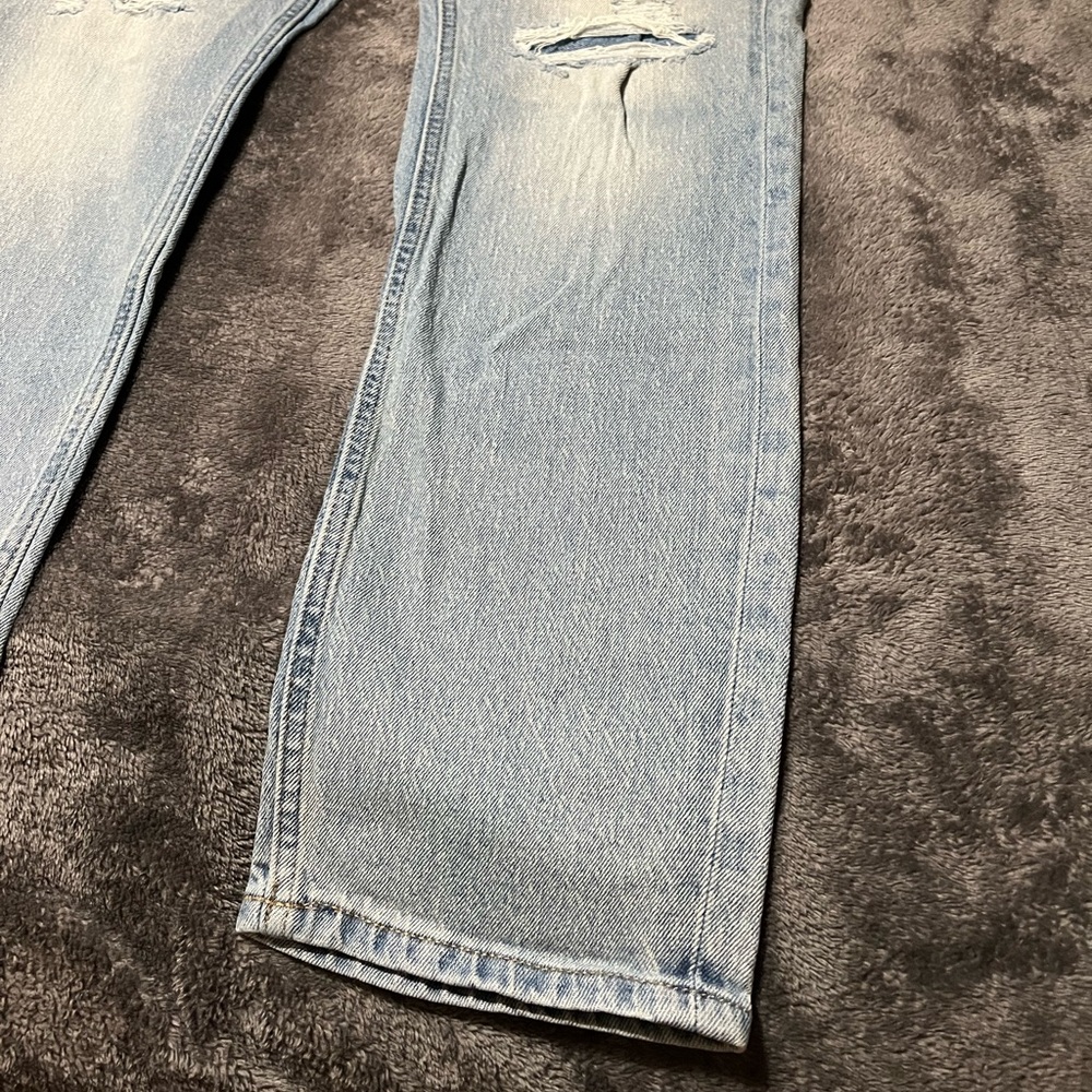 Old Navy Jeans - Picture 5 of 8